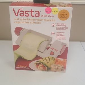 Fruit slicer